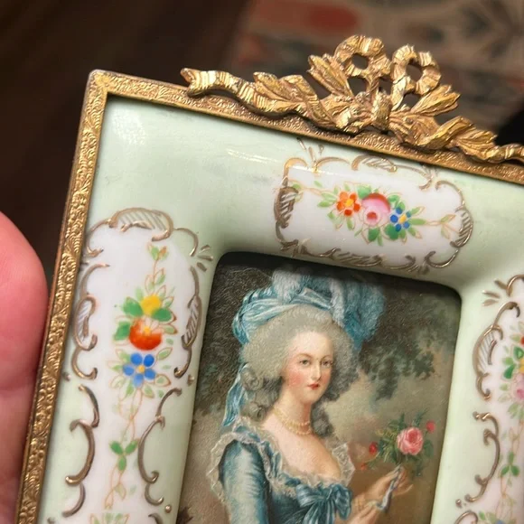 Antique French Gilt Marie Antoinette Portrait Handpainted Porcelain Wall Art - Picture 10 of 13